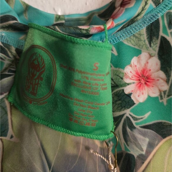 Nwt We Are Hah Floral Crop Top Reversible - Picture 3 of 5